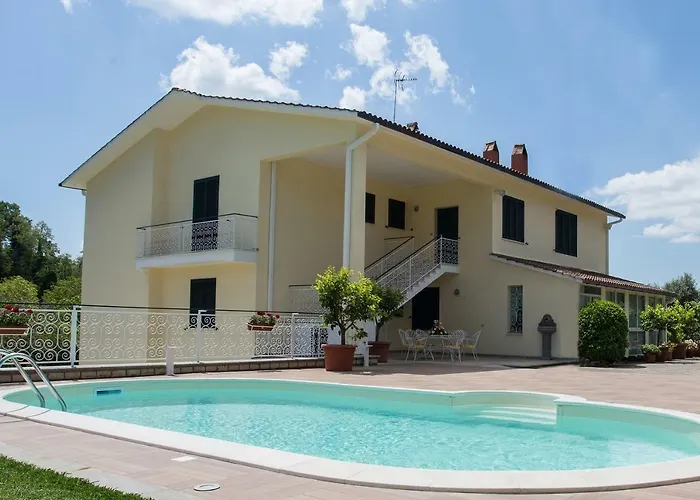 Casa Vacanze La Mattonara