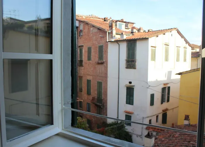 Suite Cuore Di Lucca - 2 Smart Tv - Heart Of Lucca - High Speed Fiber