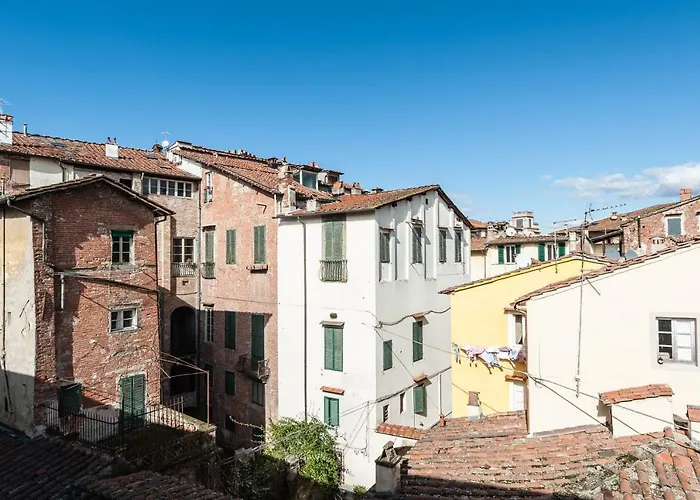 Suite Cuore Di Lucca - 2 Smart Tv - Heart Of Lucca - High Speed Fiber