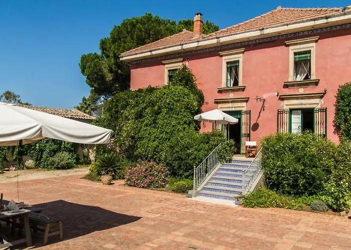 Affascinante Villa Ottocentesca A Caltagirone