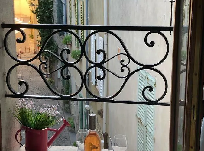 Duplex Au Coeur Du Vieil Antibes