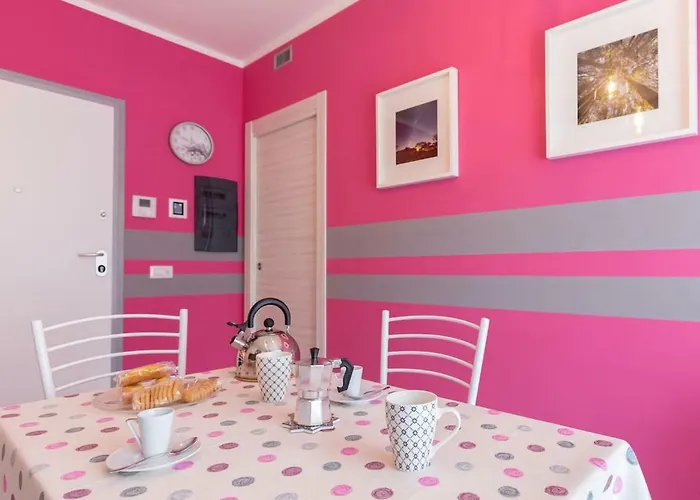 Il Sopracciglio Suites - Pink Apartment