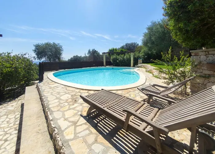 Villa Del Mito - Blue Marine