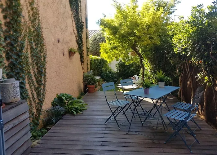 Le Petit Eden De La Madrague Face A La Ciotat