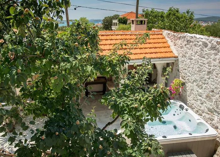 Holiday Home Sudinjevi Dvori