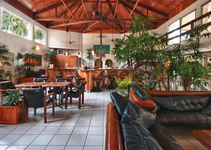 Bedarra Beach Inn