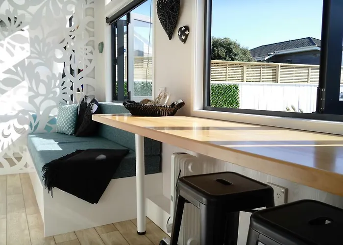 Aroha Tiny House Peka Peka