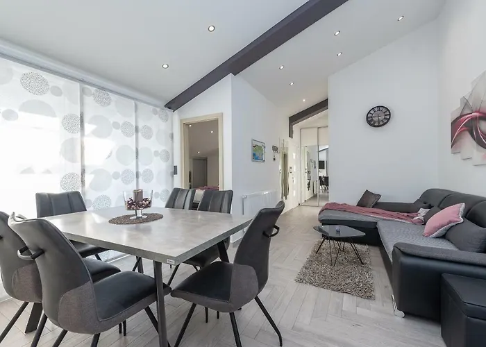 Apartments Luky