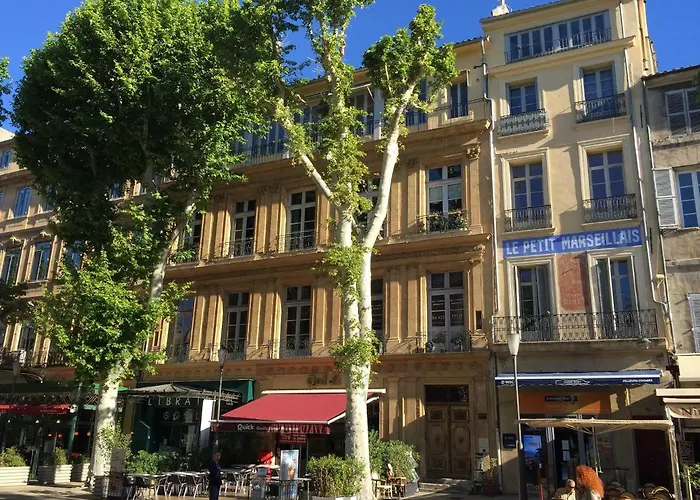 Les Suites Du Cours & Spa