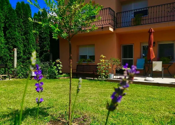 Lavendel Apartments