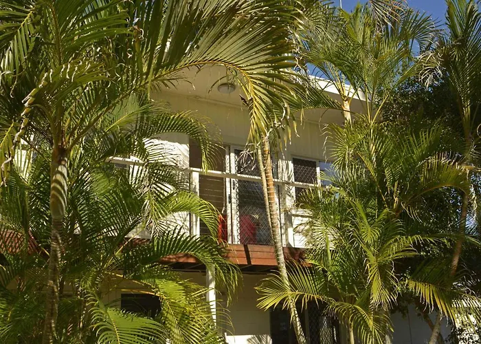 545 Esplanade