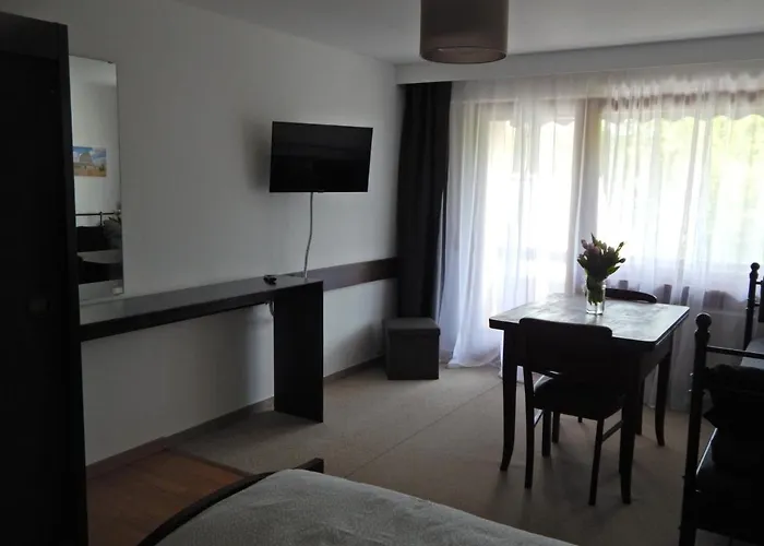 Free Apartment - Burgblick