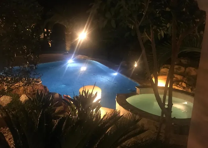Luxueuse Villa Piscine Et Jacuzzi