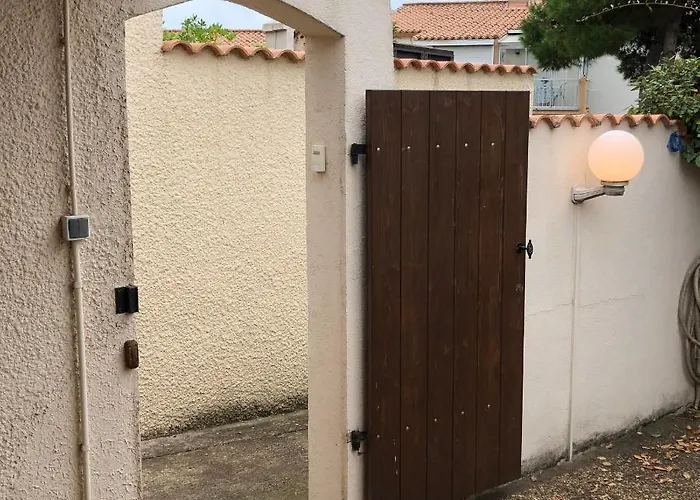 Appartement Maison Type Pavillon Sans Vis A Vis Au Cap D'Agde
