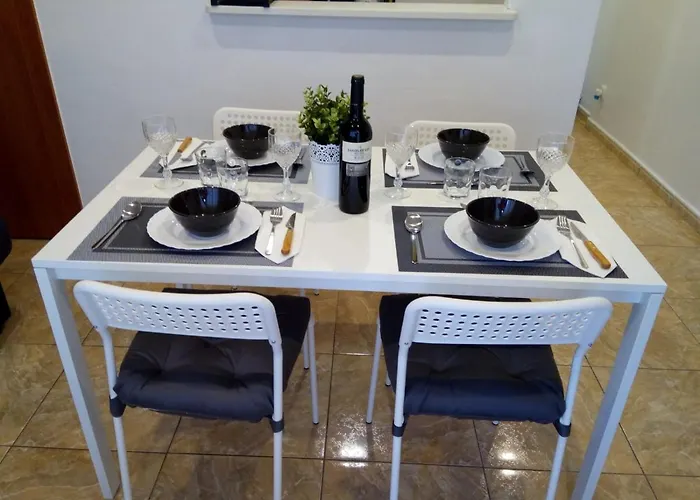 Royal Apartament-200M From Beach- Wifi