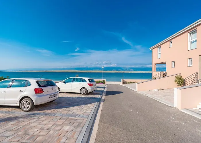 Luxury Apartments - La Vir 3 & 4