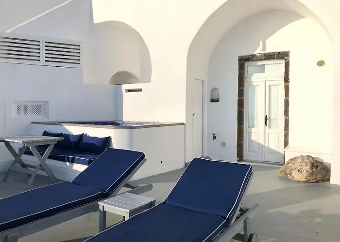 Altana Cliffside Villas