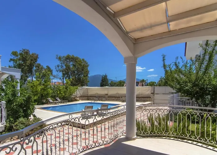 Villa Ekin