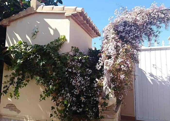 Villa Las Adelfas