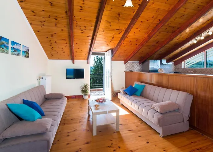 Soso'S Sea View Apartment