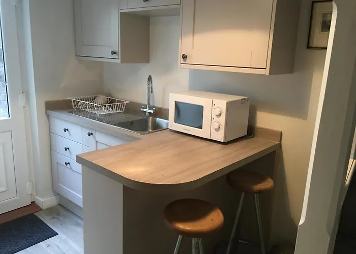 Self-Contained Accommodation For 2