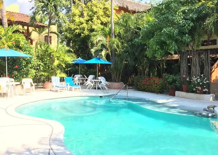 Coastal Comfort: Dual Pool Retreat with Prime Location