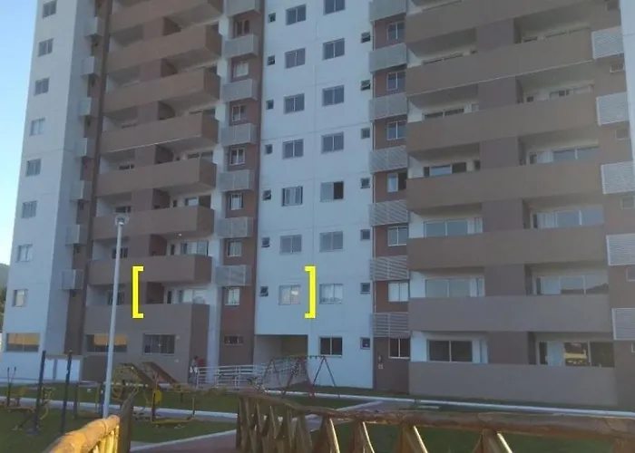 Apto Completo Com Ar, Wi-Fi E Area De Lazer