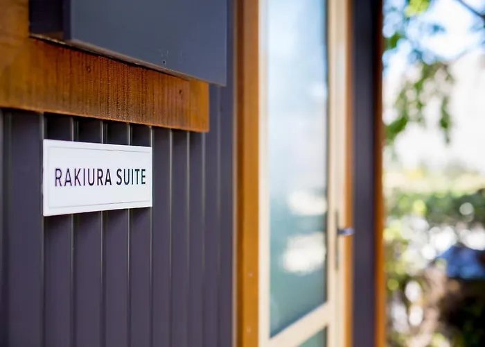 Stay Of Queenstown