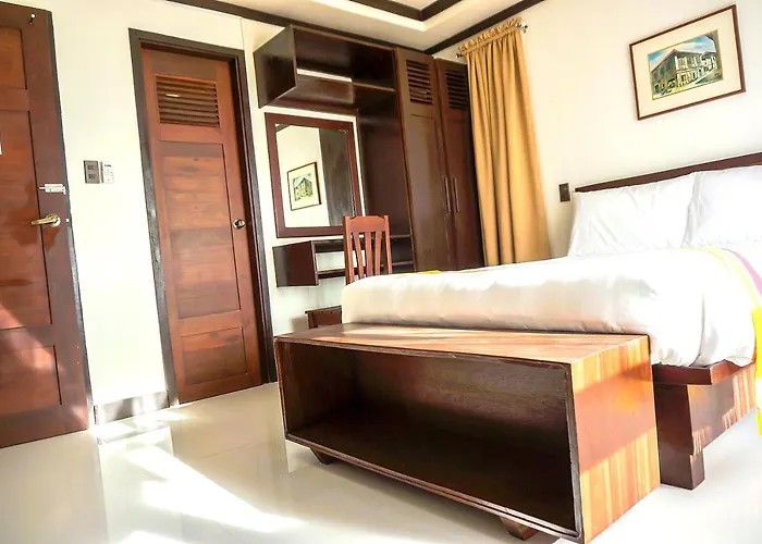 Veranda Hotel
