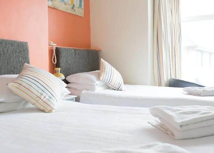 Min Y Mor Hotel