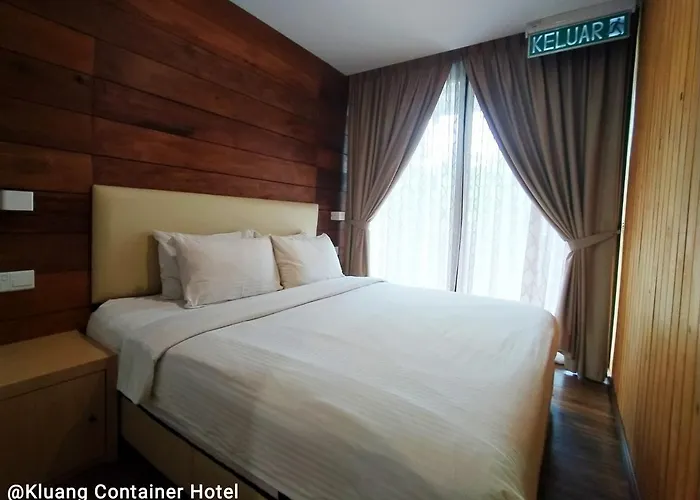 Kluang Container Swimming Pool Hotel