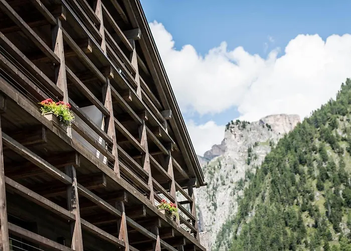 Cadepunt The Dolomites Lodge