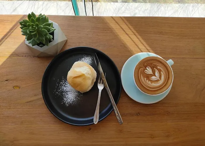Mix Cafe X Bed D