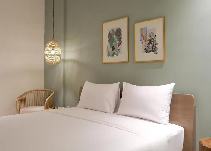 La Boheme, Rooms And Coffee