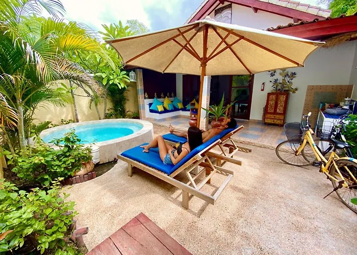Cinta Cottages