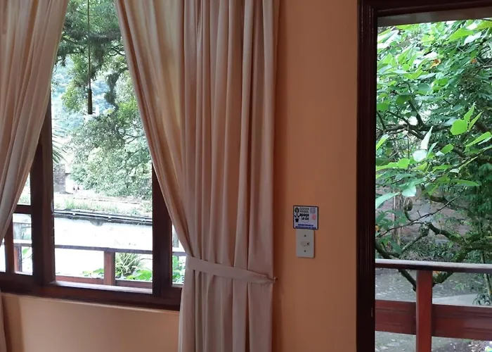 El Pedron Hotel