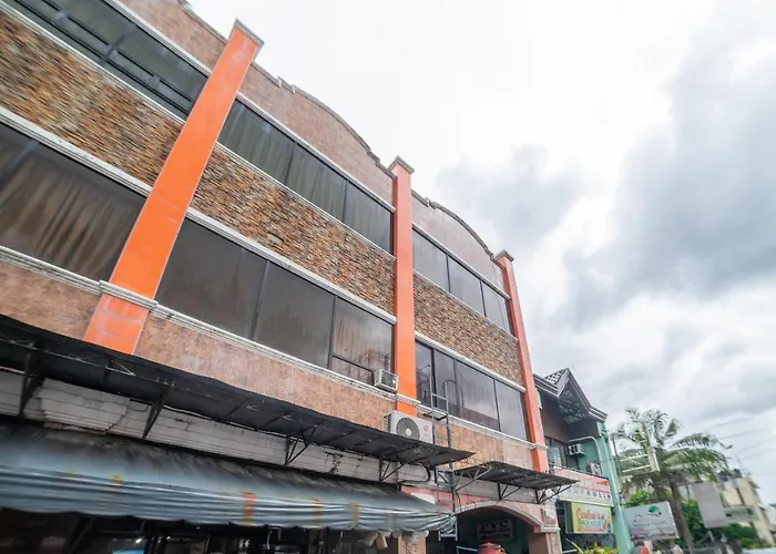 Oyo 448 Pvc Hotel