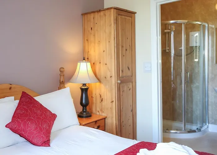 The Seacliffe - Whitby
