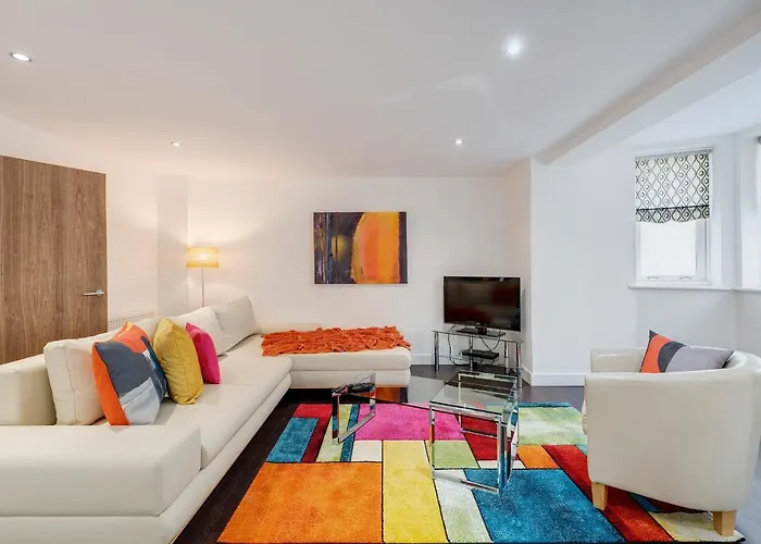 Strathmore House Apartments