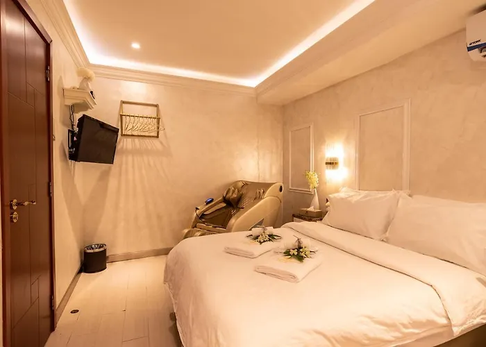 Cj Residence - Opposite Public Bank Centre Point