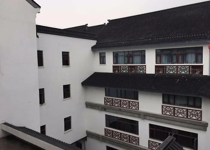 7Days Inn Suzhou Luzhi Ancient Town