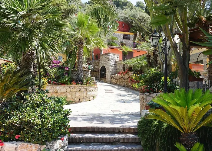 Aeneas' Landing Resort